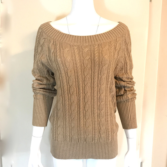 Off the shoulder large cable long sweater - Picture 5 of 5